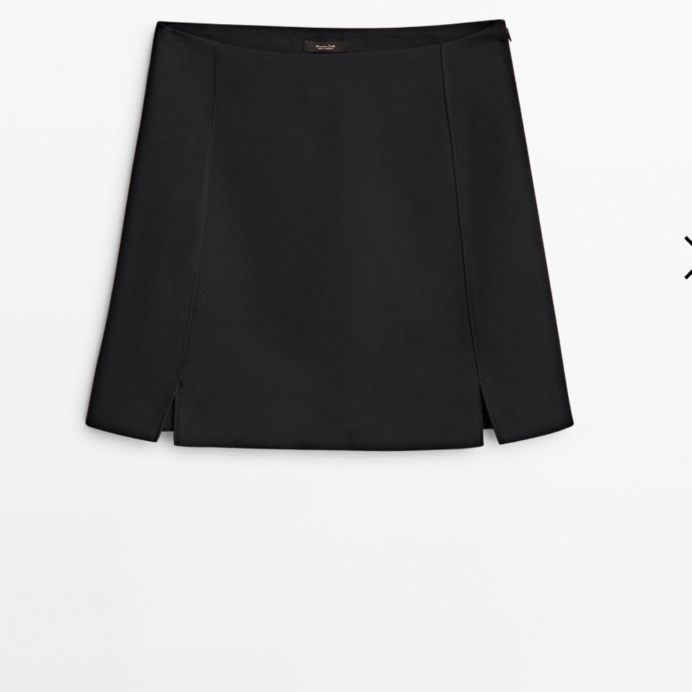 Massimo Dutti black mini skirt with slits